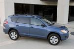 Toyota RAV4 2009 года